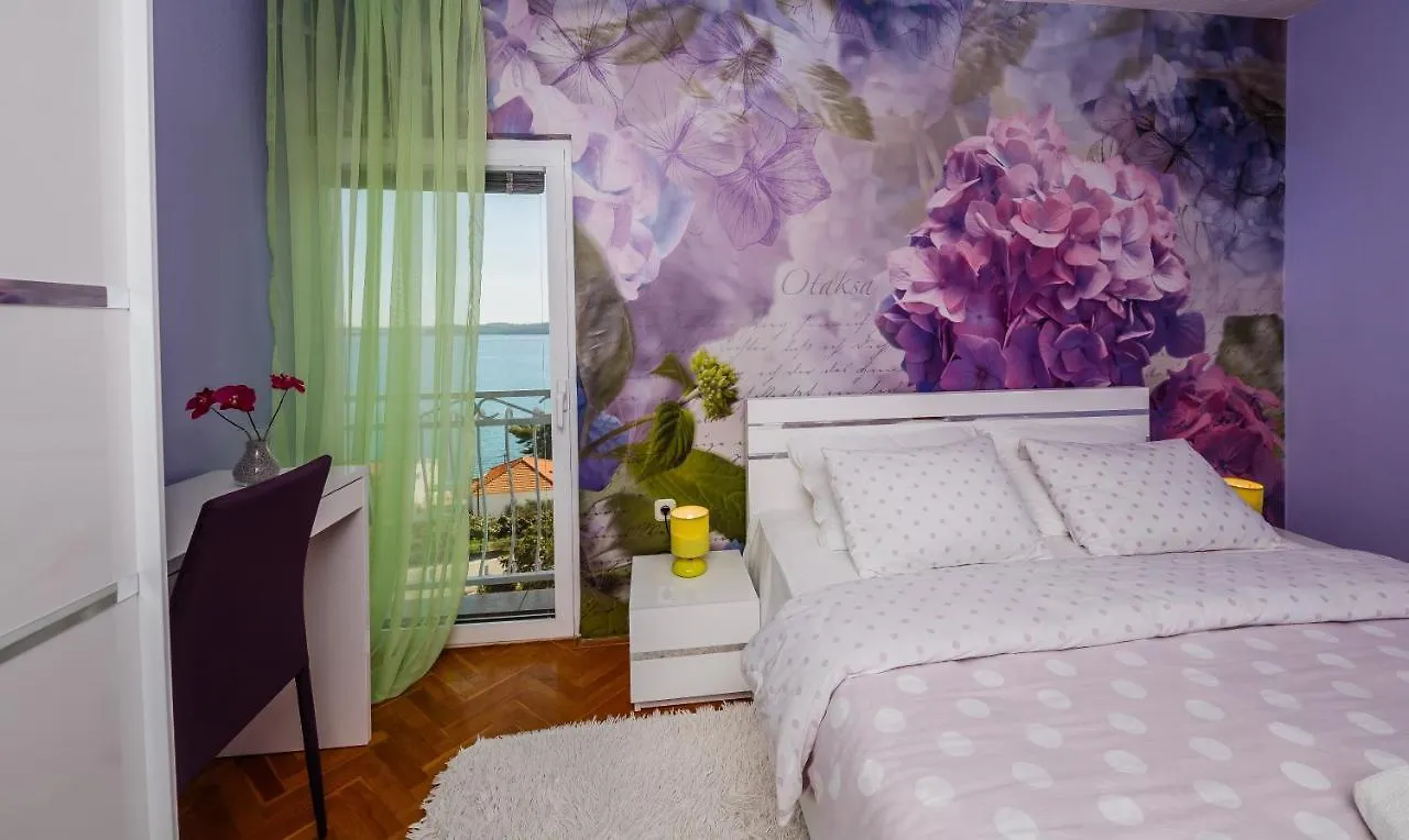 Adriatic Sea View Apartments Τρογκίρ