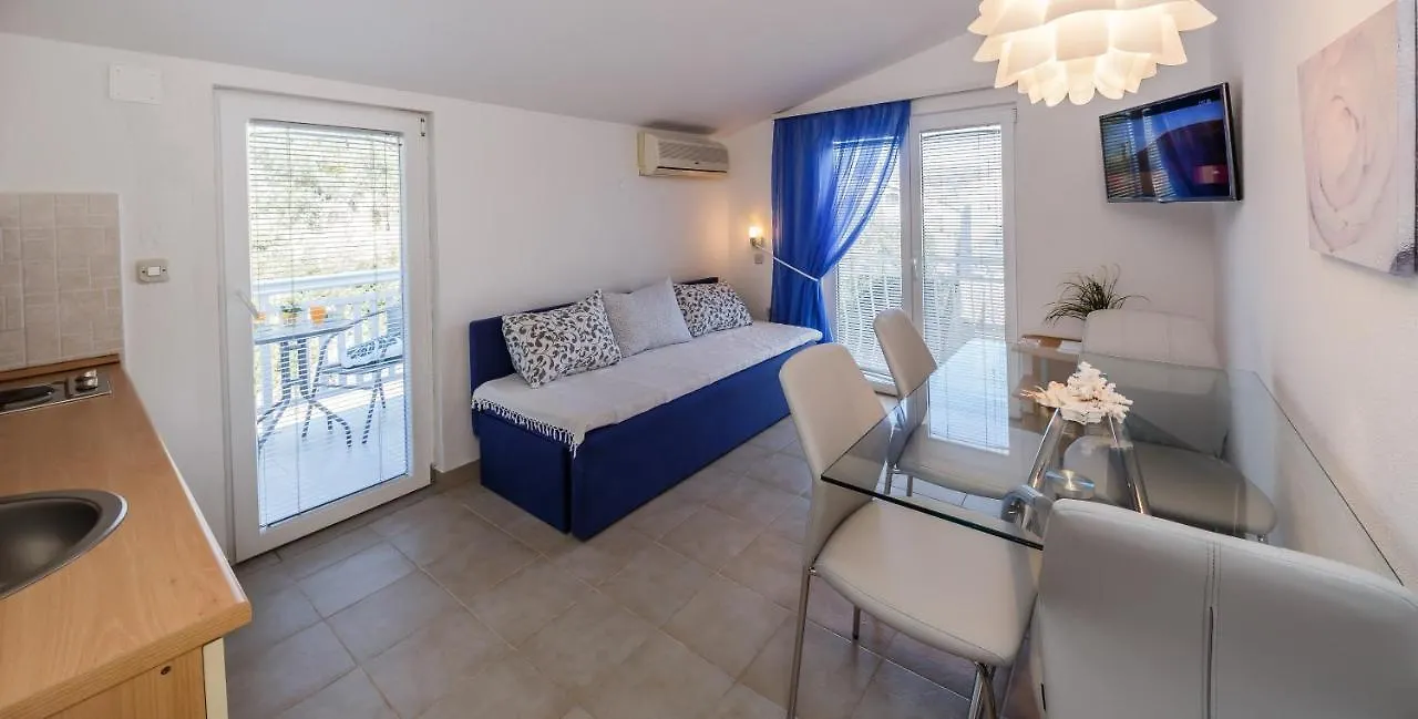Adriatic Sea View Apartments Τρογκίρ