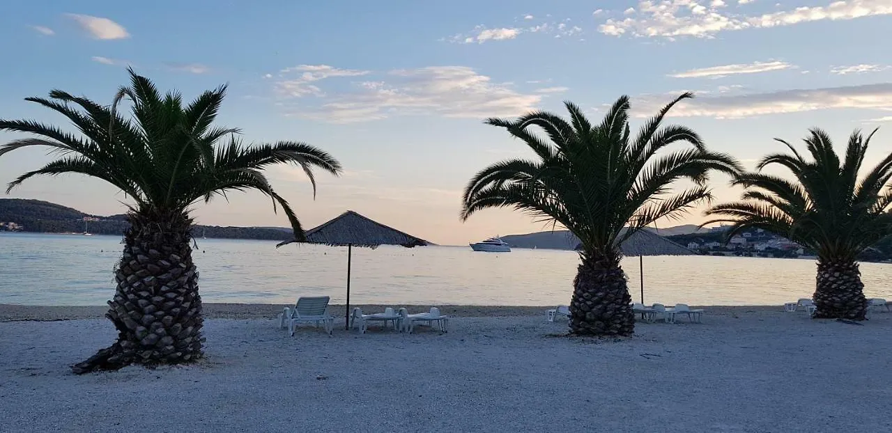 Adriatic Sea View Apartments Τρογκίρ Κροατία